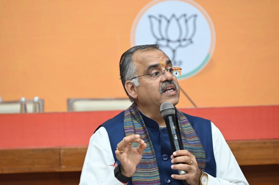 मान सरकार के झूठे दावों की पोल फिर खुली: मलोट में खुली बिक्री : चुग